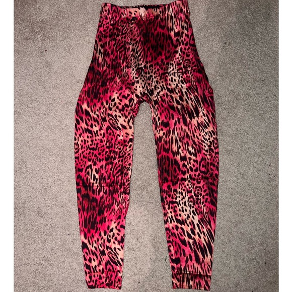 New Fabletics Yitty Kitty Headliner Shaping Bralette and Legging Set size M - Picture 13 of 16